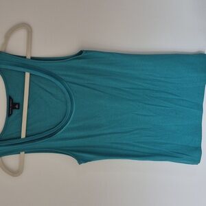 Teal top
